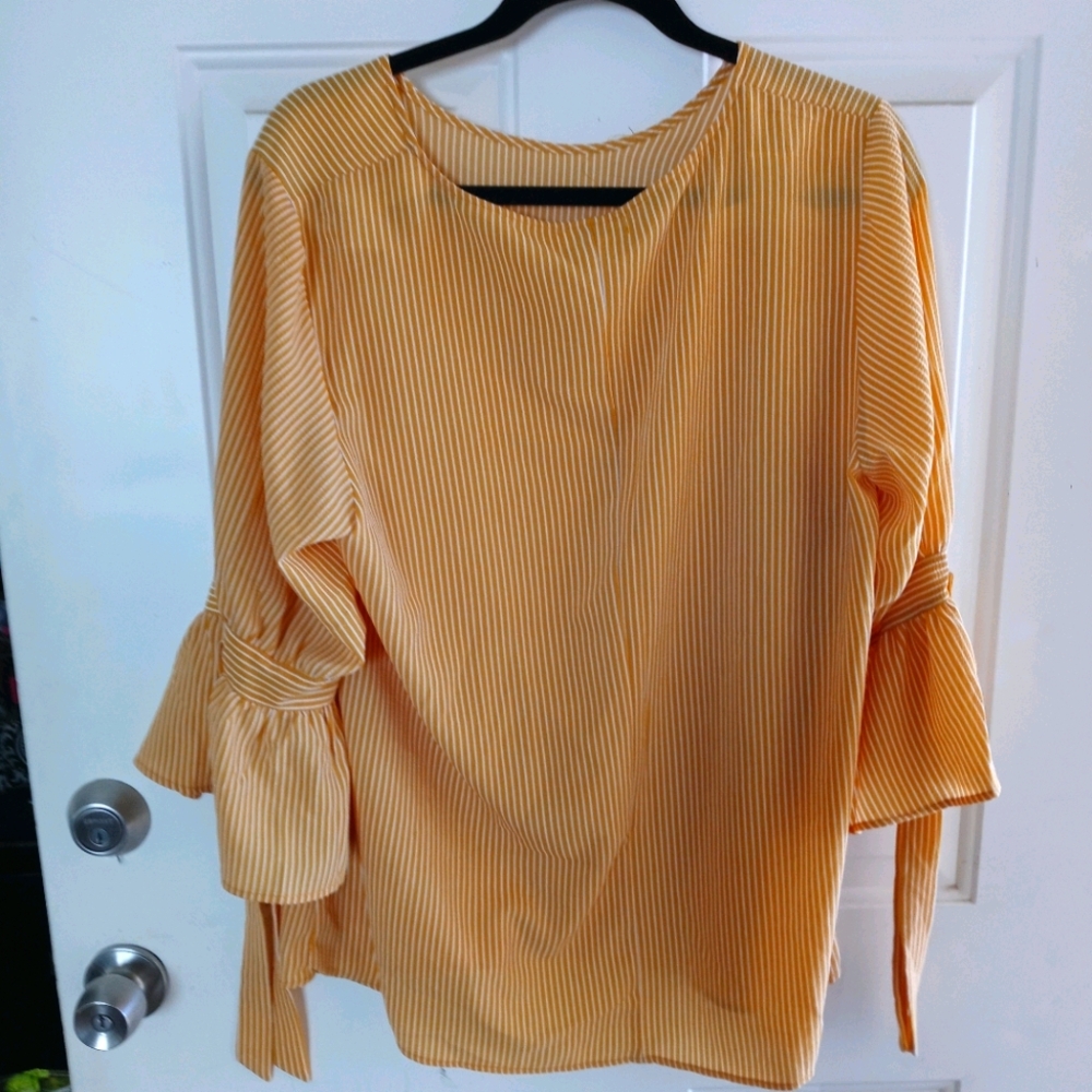 Plus size blouse